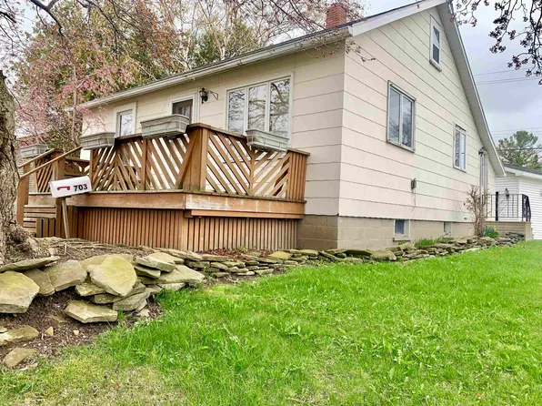 703 State St, Harbor Beach, MI 48441