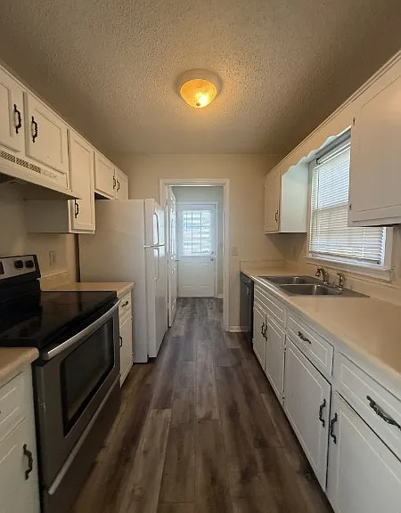 936 Tiny Town Rd — Photo 7
