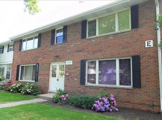 27651 Lake Shore Blvd APT 3E, Euclid, OH