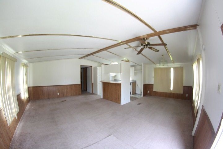 2nd image of 366 Poplar Ct
