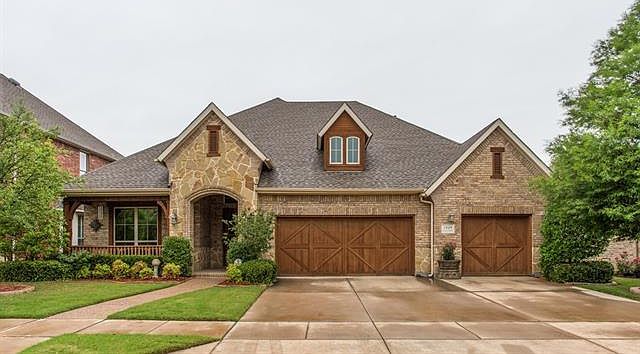 1st image of 1049 Terrace Dr
