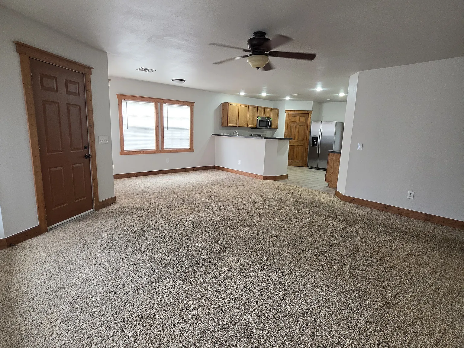 3 bed, 1225 sqft, $1,300 — Photo 3
