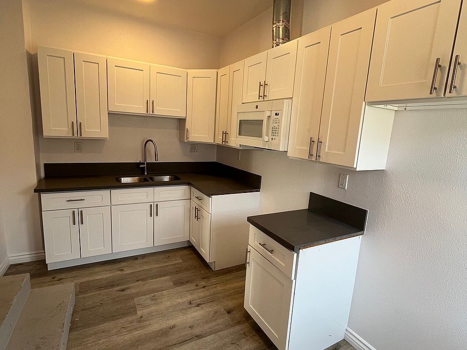 1st image of 1649 W Florence Ave #1649