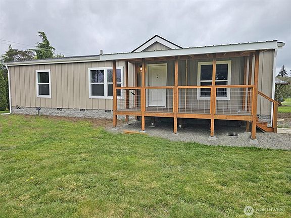 4th image of 18042 Sargent Road SW #1
