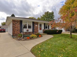 5711 Heather Way, Mount Pleasant, WI 53406