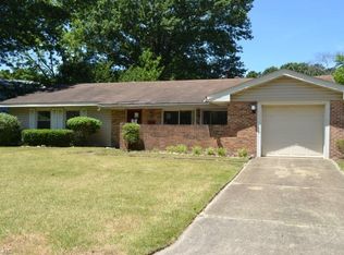 937 Adelphi Rd, Virginia Beach, VA 23464