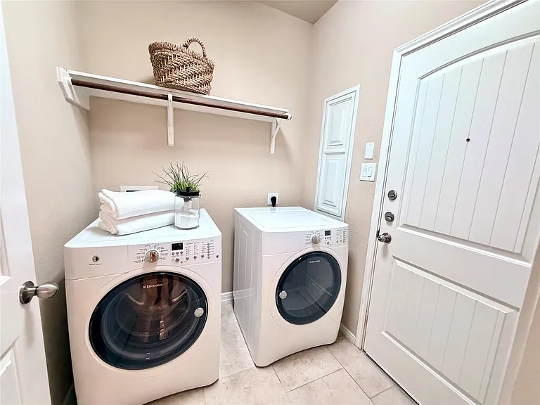 5502 Claymore Meadow Ln — Photo 36