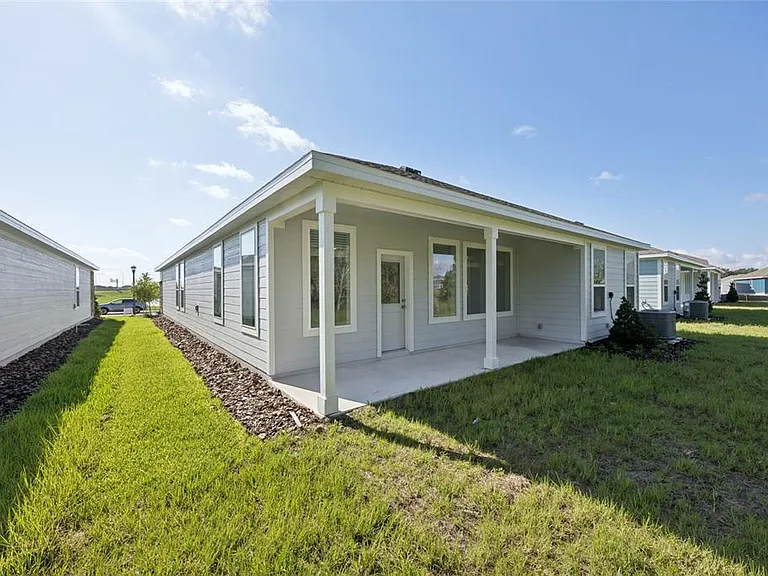 5087 Loggia Ln — Photo 13
