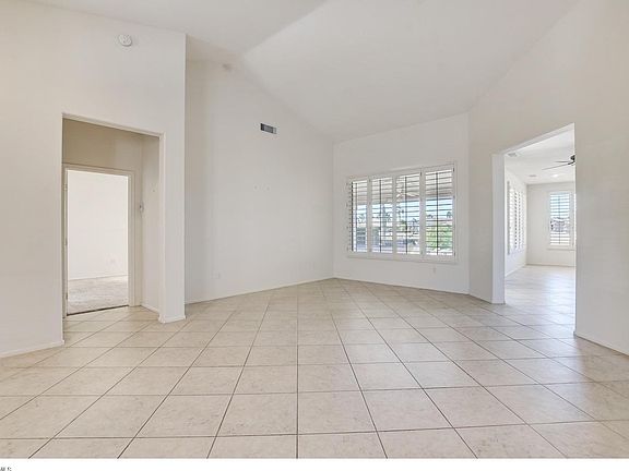 4th image of 18512 N Diamond Dr