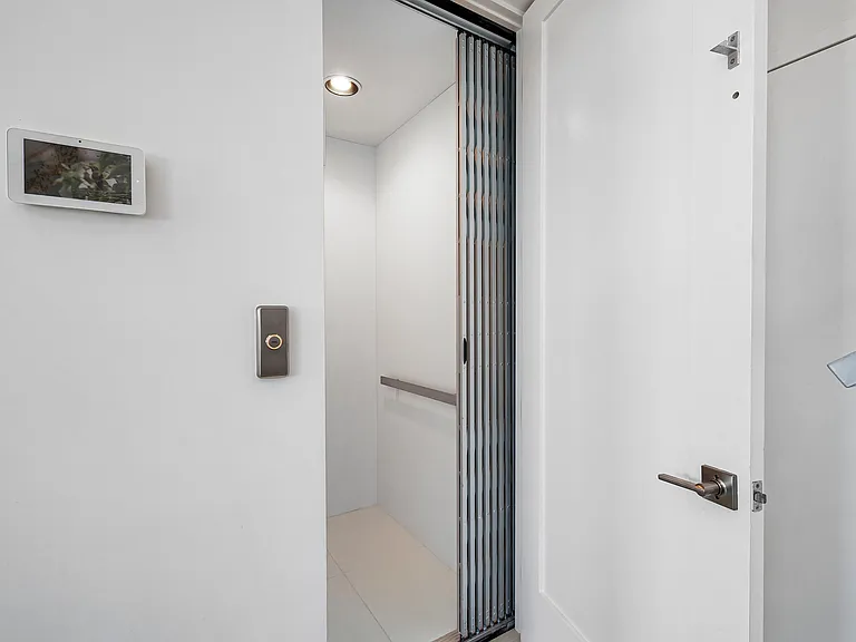 31 N Shore Dr — Photo 15