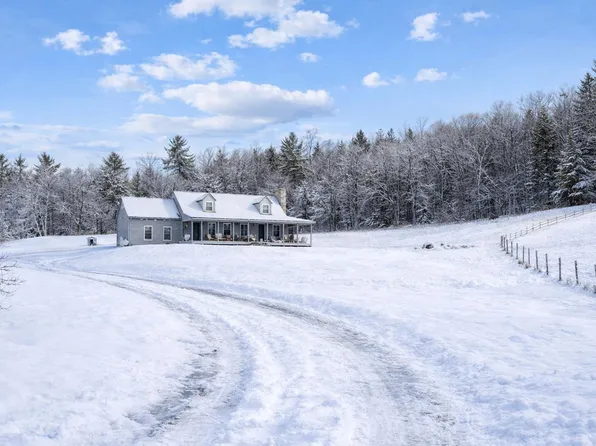 292 Brook Road, Chelsea, VT 05038