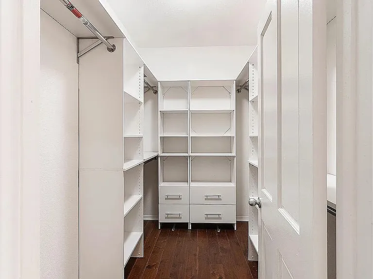 1650 Veteran Ave #204 — Photo 13