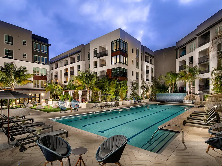One Paseo Living — Photo 2