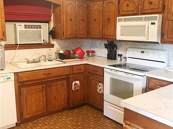 5th image of 21500 SE 149th St