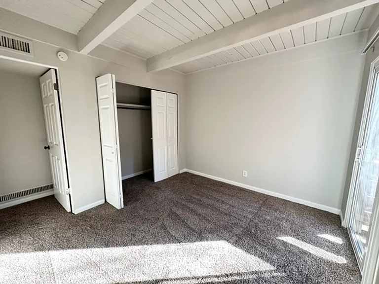421 - 425 E Fountain Pl — Photo 12