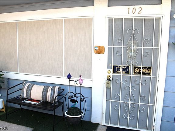 4th image of 5419 Centurion Ct Unit 102