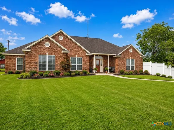 602 Basswood St, Victoria, TX 77904