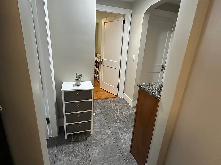 7 East St #1 — Photo 10