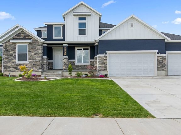 2nd image of 3673 S Spinnaker Bay Dr