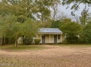 806 Wall St, Brookhaven, MS 39601