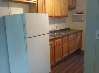 750 E Chambers St #18, Jacksonville, IL 62650