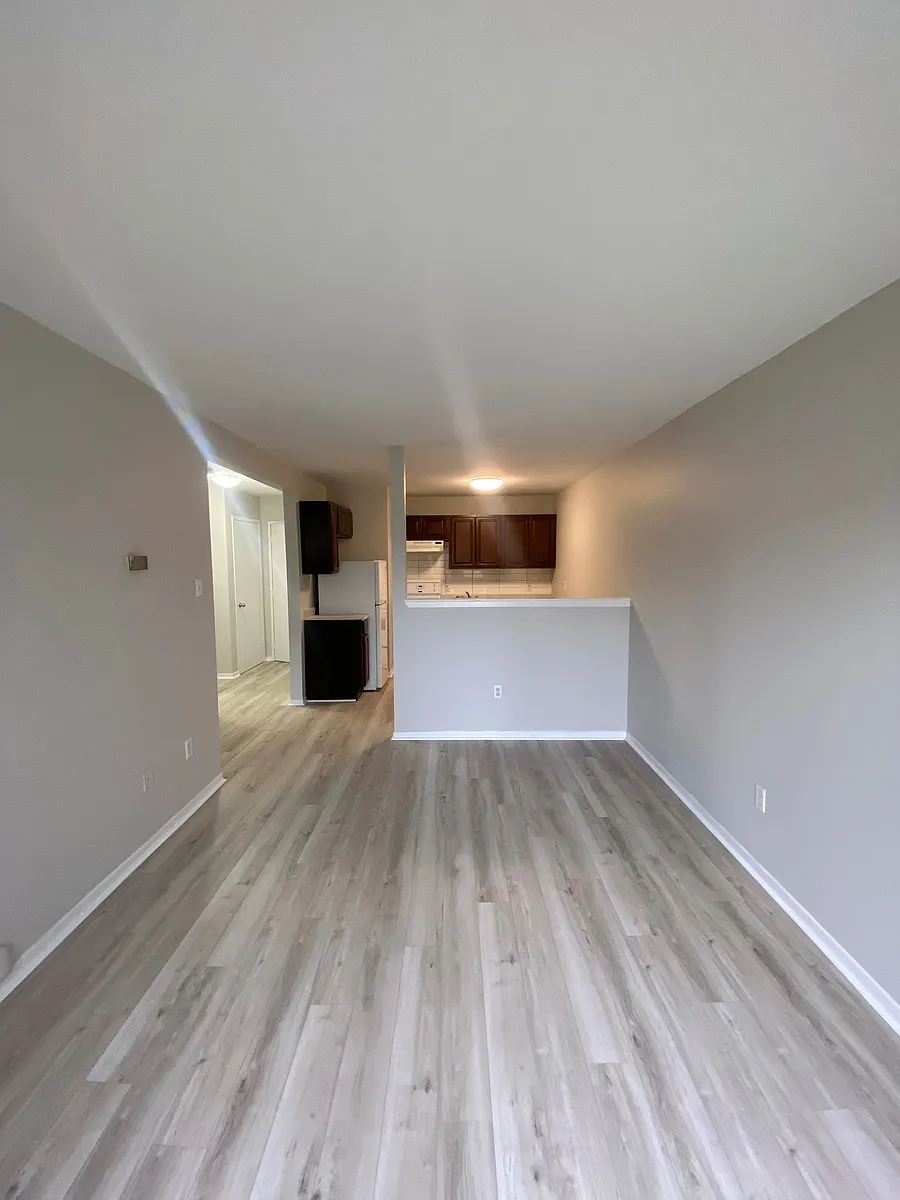 Building Photo - 11 Garshan Rd #224
