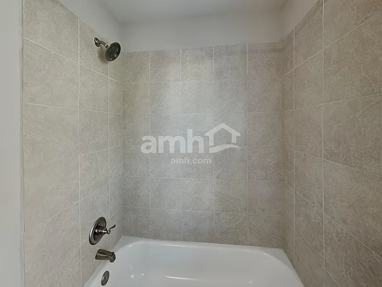 8010 Dampton Ln — Photo 19