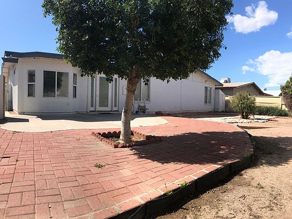 3rd image of 2438 W Isabella Ave