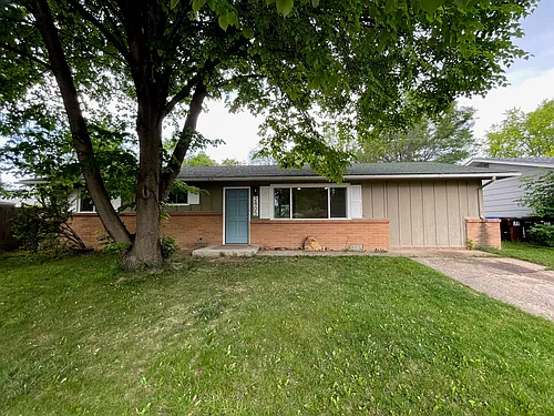 2405 Tamarac Dr Photo 1