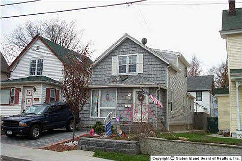 1st image of 148 Wood Ave