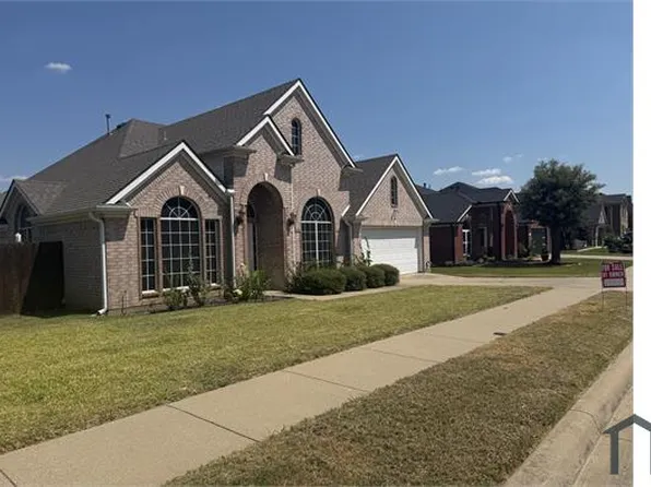 10100 Saint James St, Fort Worth, TX 76244