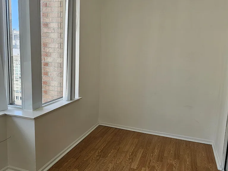 711 Bay St #2011 — Photo 19