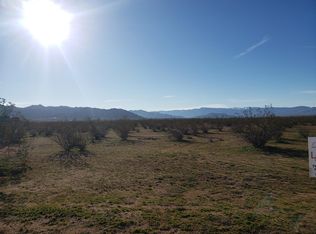 Burbank St, Apple Valley, CA 92307