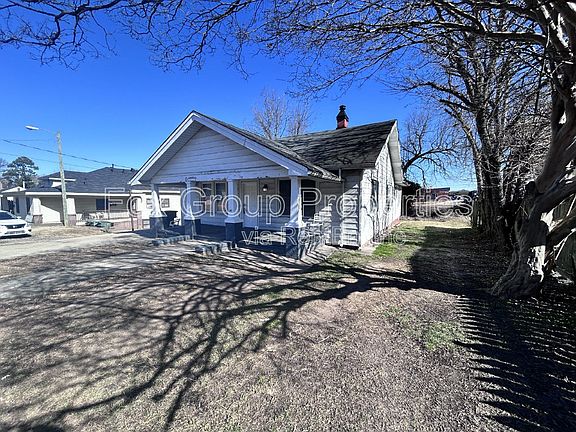 3rd image of 208 N Morris St