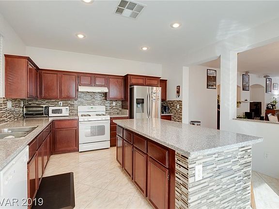 4th image of 5563 Spearfish Lake Ct