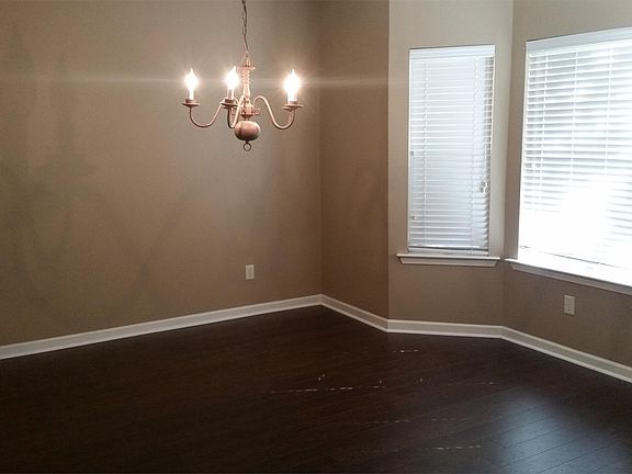 3rd image of 9180 Speerberry Ln