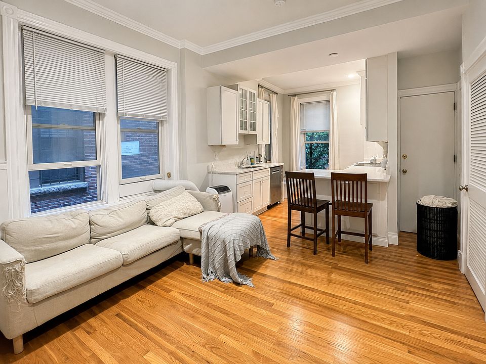 1st image of 148 Worcester St APT 2