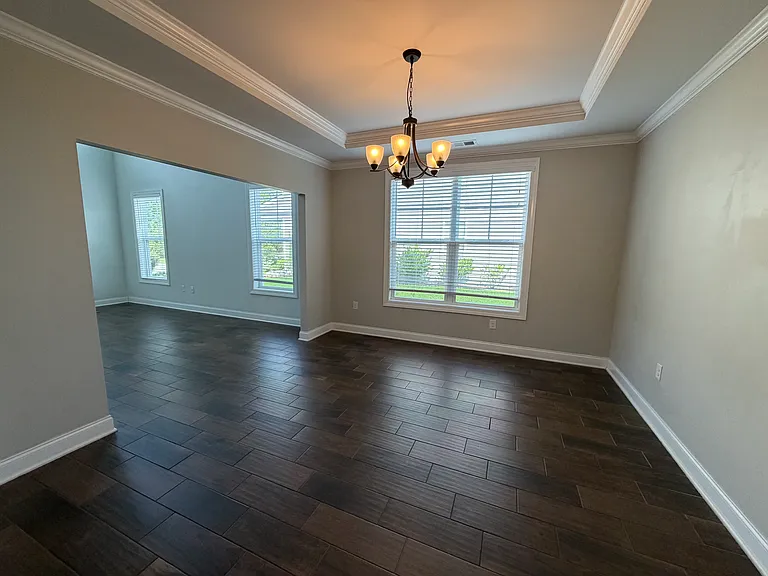 2709 Scarecrow Way — Photo 10