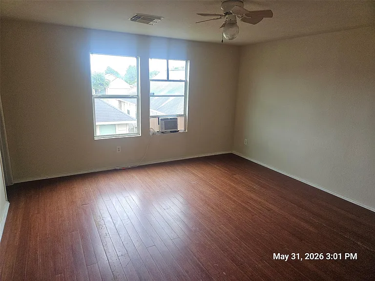 843 Darbydale Crossing Ln — Photo 15