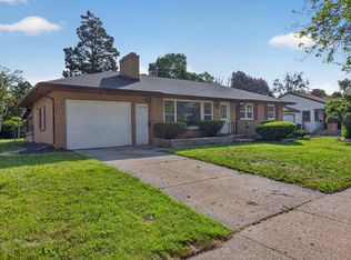 2136 Bruce Ave, Lansing, MI 48915