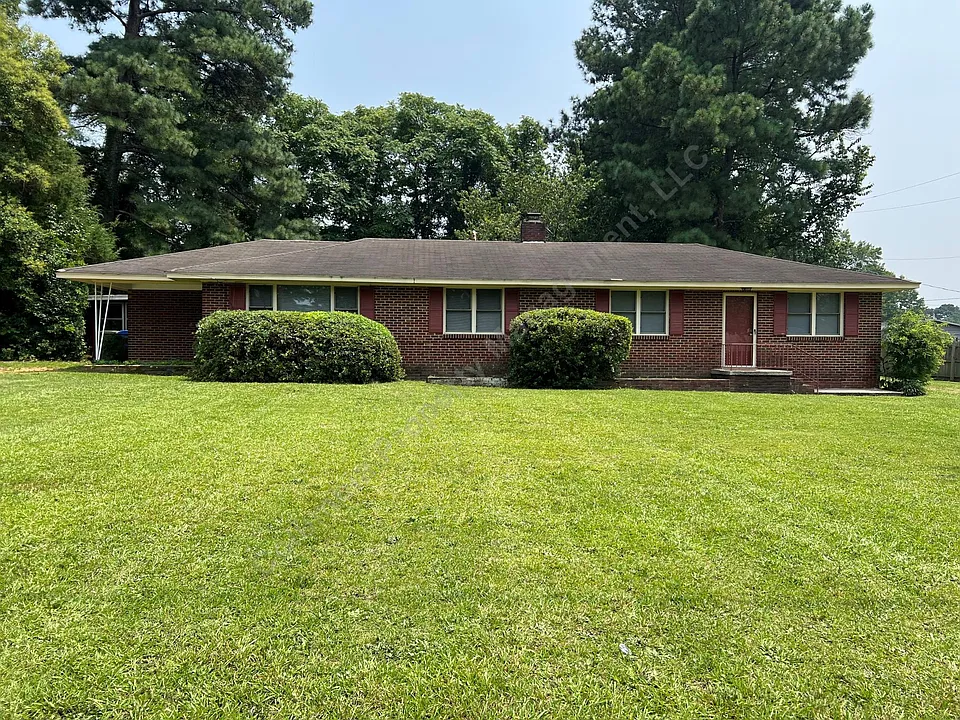 821 Arrowwood Rd