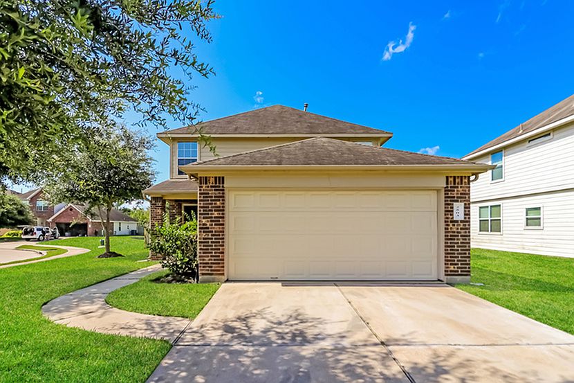 1st image of 2503 Costa Verde Way