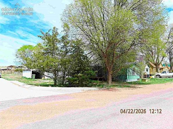 104 Rock Island Ave, Ramah, CO 80832
