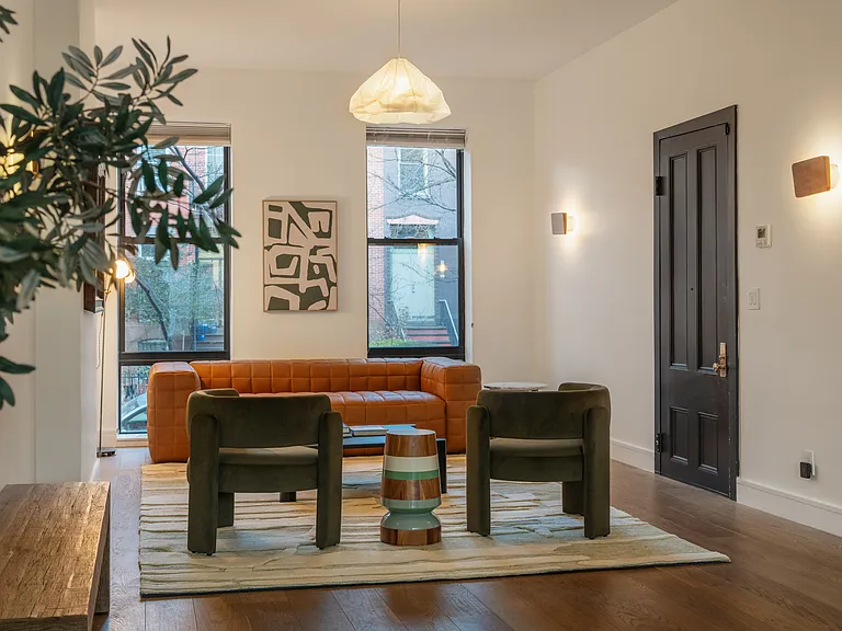 230 Bergen St #1 — Photo 8