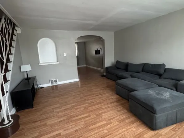 6646 Sylvester St, Philadelphia, PA 19149