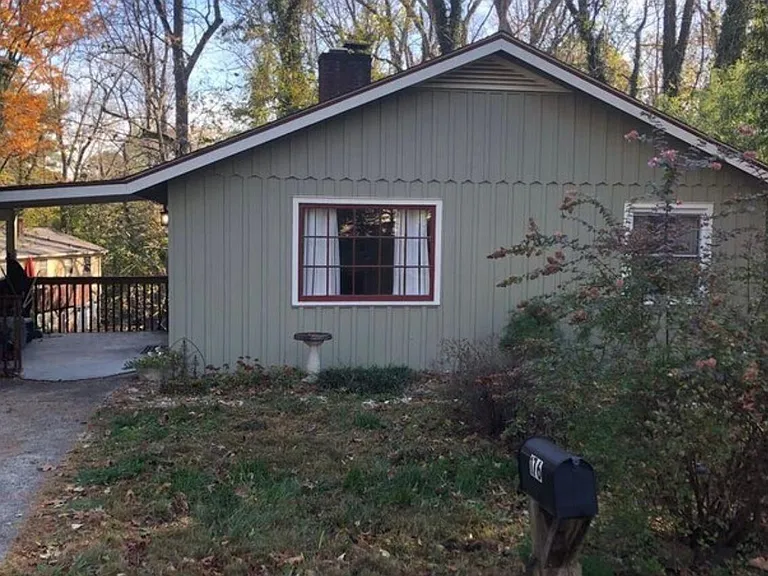 176 Chiles Ave — Photo 1