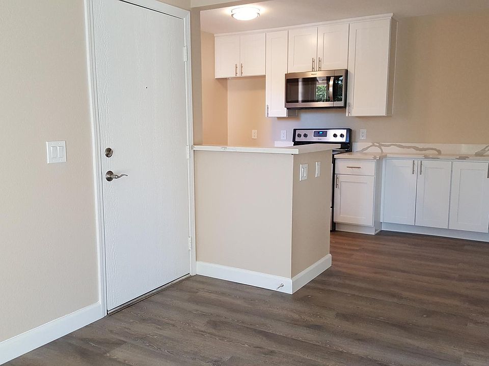 1st image of 3647 Oak Creek Dr Unit H