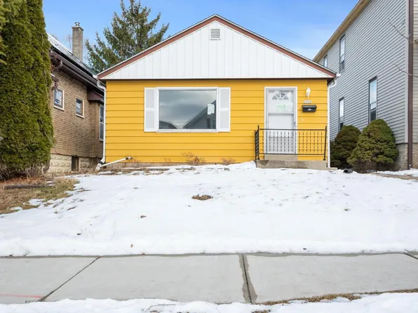 2030 South 77th STREET, West Allis, WI 53219