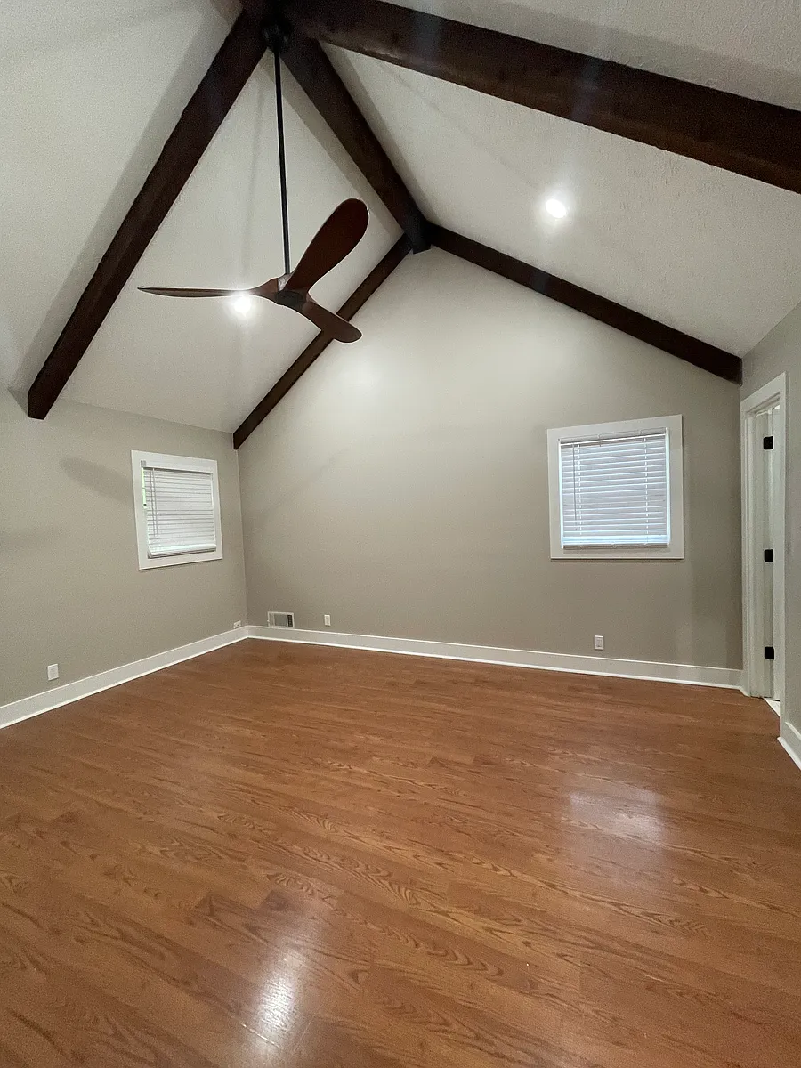 Building Photo - 4599 Iroquois Trl