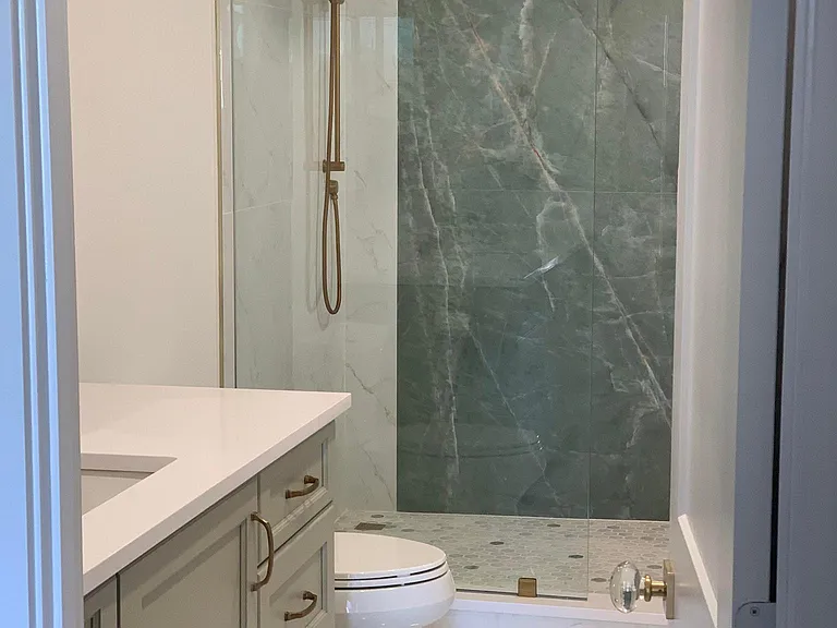 1 Beach Dr SE #801 — Photo 20